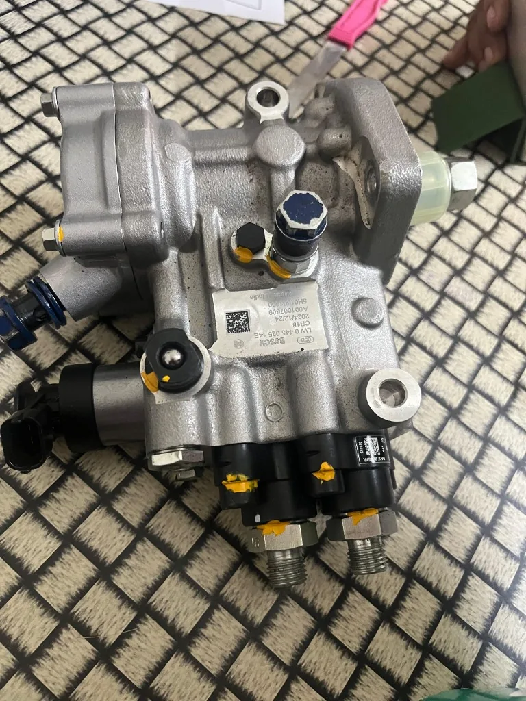 Bosch 0 445 025 14E CRDI pump electronic metering connector warehouse stock Pioneer Mitra India