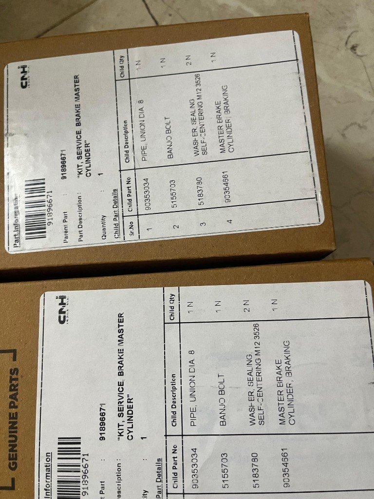 Case CNH 91896671 kit flat boxes FSC sustainability label CNH Genuine Parts — warehouse photo Pioneer Mitra