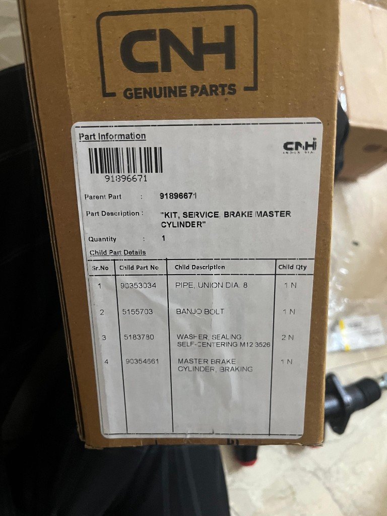 Case CNH cross-reference brake master cylinder kit 91896671 BOM label KIT SERVICE BRAKE MASTER CYLINDER CNH Genuine Parts packaging — warehouse photo — Pioneer Mitra independent export supplier India