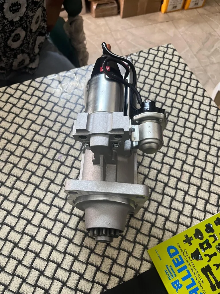 Cummins-compatible 5443655 DCEC 1003992961C 24V 6kW heavy-duty starter motor full body top view imported replacement warehouse photo Pioneer Mitra
