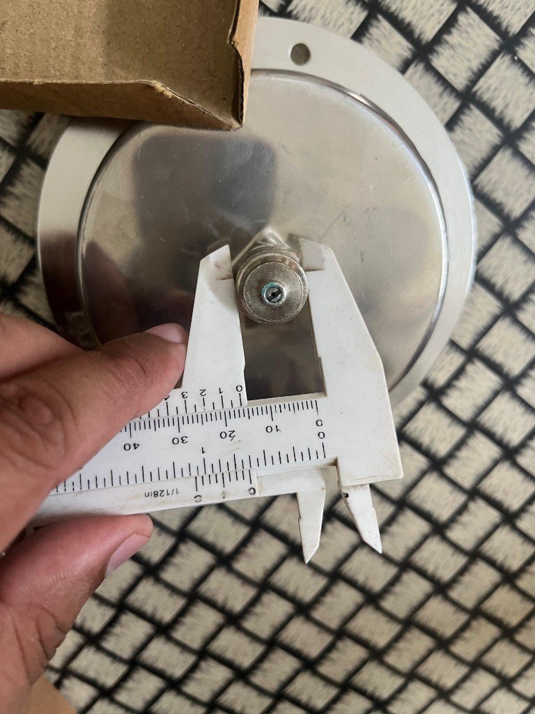 H. Guru India 6-inch pressure gauge back mount threaded connection port caliper ~21 mm BSP cross-reference — warehouse photo India export