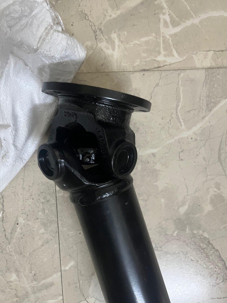JCB 335/H1426 prop shaft flange yoke weld 1546201 casting mark — warehouse photo cross-reference verification India