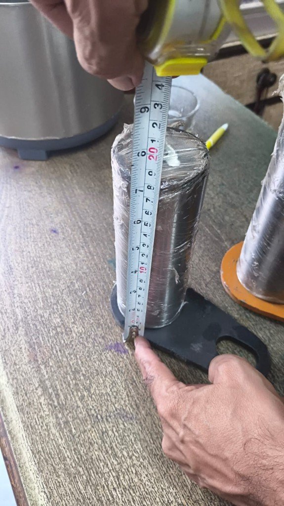 JCB 550/43110 axle pin tape measure 175 mm overall length — warehouse dimension verification photo India export