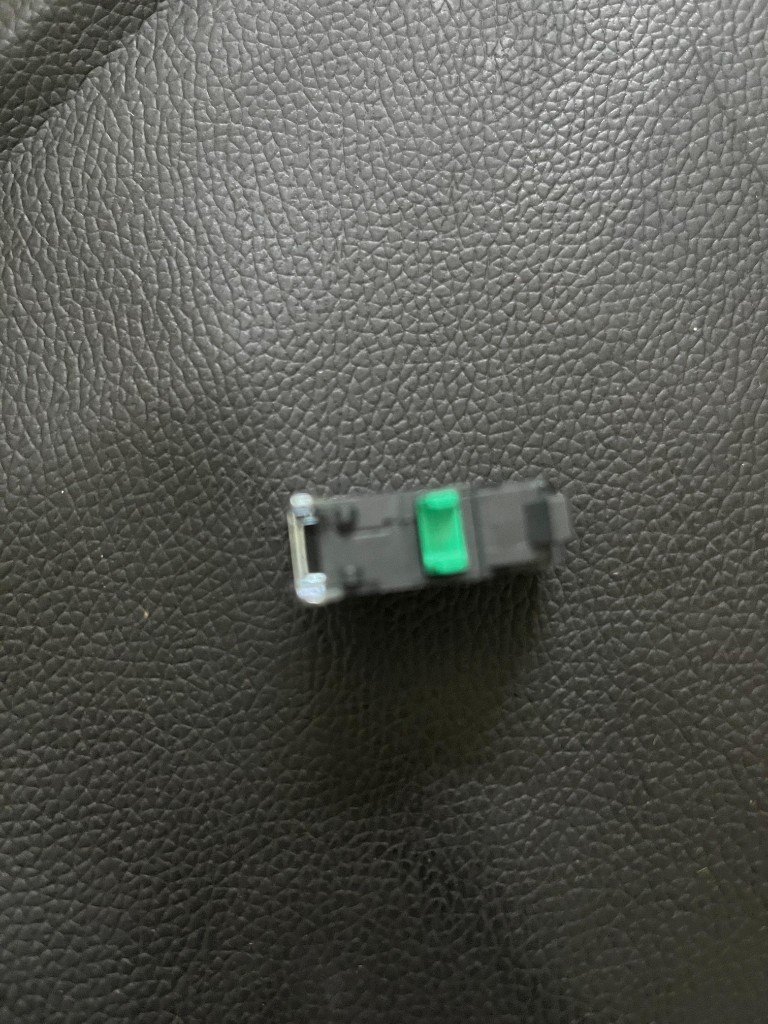 Schneider contact block screw terminals view — ZBE-102N NC terminals 1/2 and ZBE-101N NO terminals 3/4
