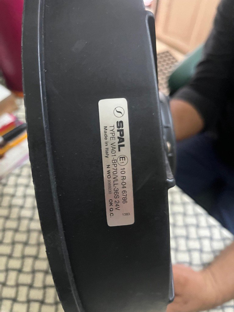 SPAL nameplate VA01-BP70 VLL-36S 24V Made in Italy — source desk photo India export