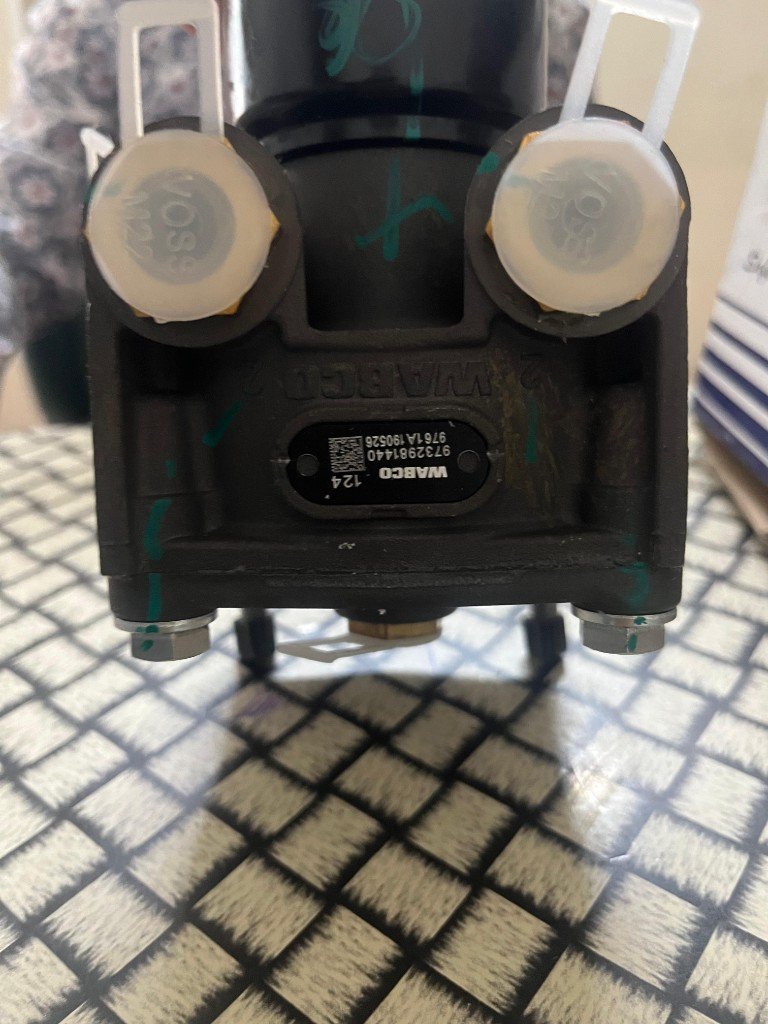 WABCO relay valve 9732981440 ports detail