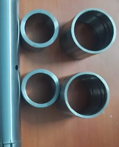 Four steel bushes supplied with the BOMAG road roller centre pin