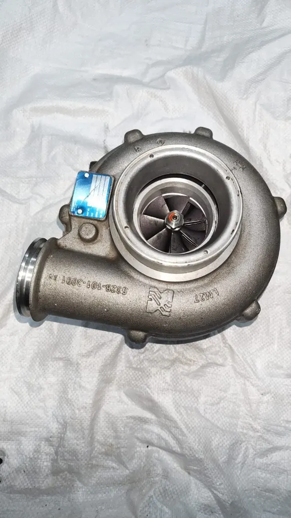 BorgWarner 5326-101-3091 compressor housing stamp LM27 and BorgWarner logo
