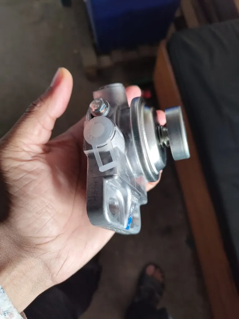 Bosch F 002 H21 226 fuel feed pump