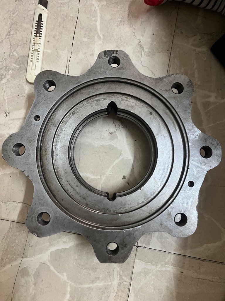 Carraro hub bore keyway machined cast iron CW hub