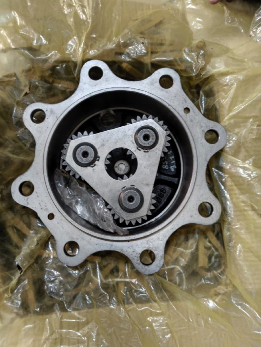 Case 851 planetary gears sun gear planet carrier hub
