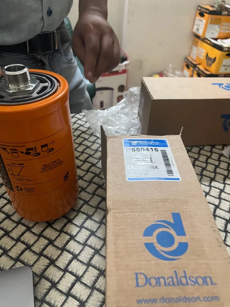 Donaldson P550416 hydraulic filter warehouse stack with retail box — bulk export stock New Delhi Pioneer Mitra
