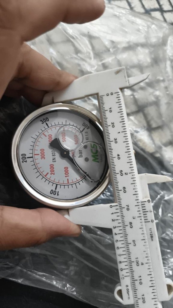 Identify construction equipment spare parts โ MCS glycerine pressure gauge 63mm dial photo matching