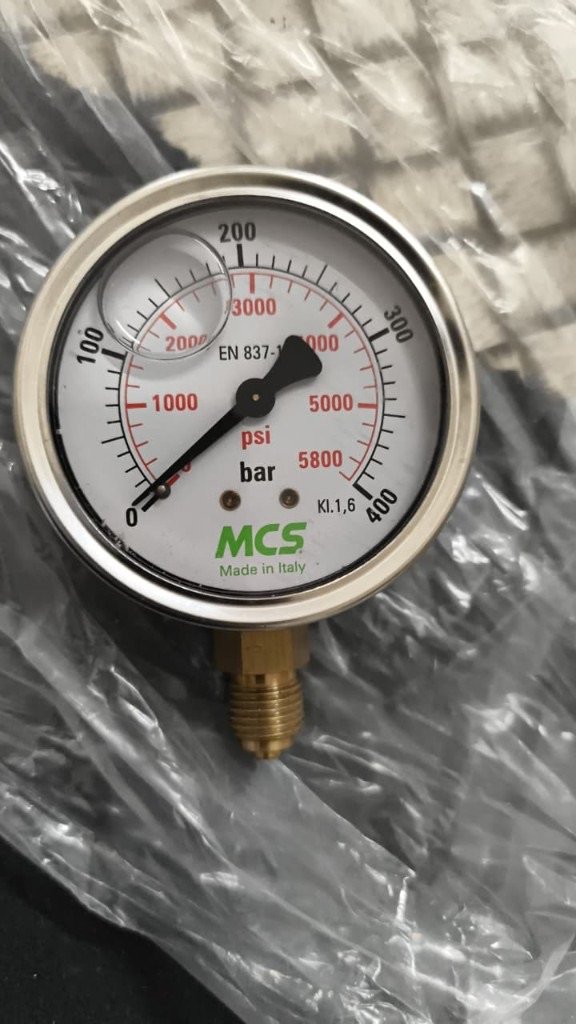 MCS hydraulic pressure gauge supplier India brass bottom thread connection