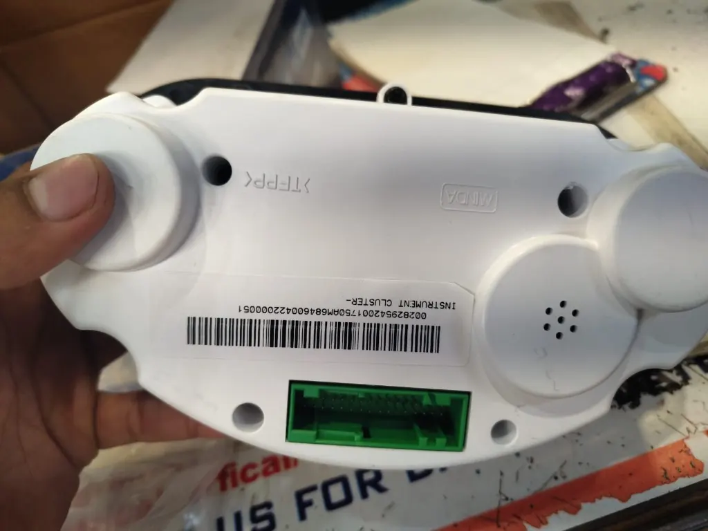 Minda Tata Ace instrument cluster rear connector