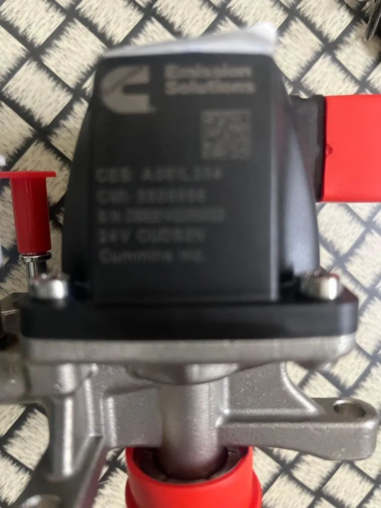 Part No. A061L204 CES label and CWI 5506856 cross-reference