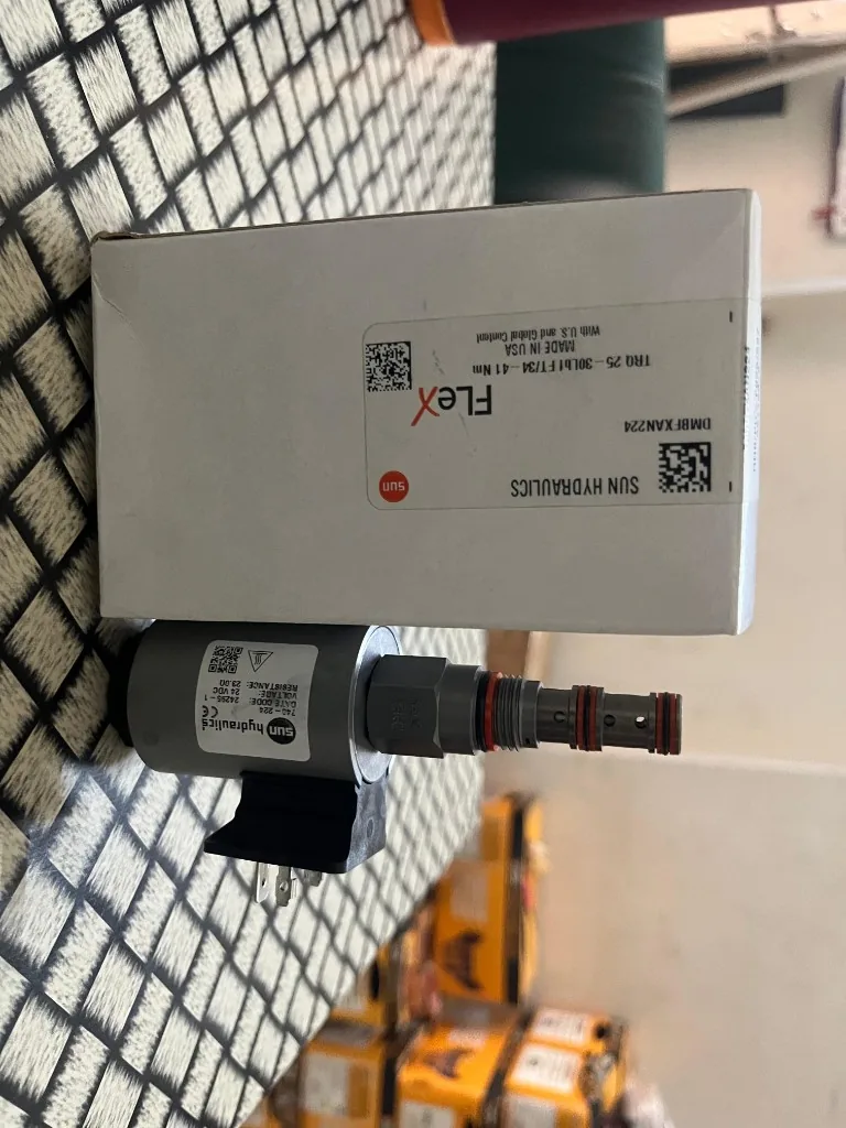 DMDAZBN224 hydraulic cartridge valve export photo — valve with Sun Hydraulics FLeX packaging