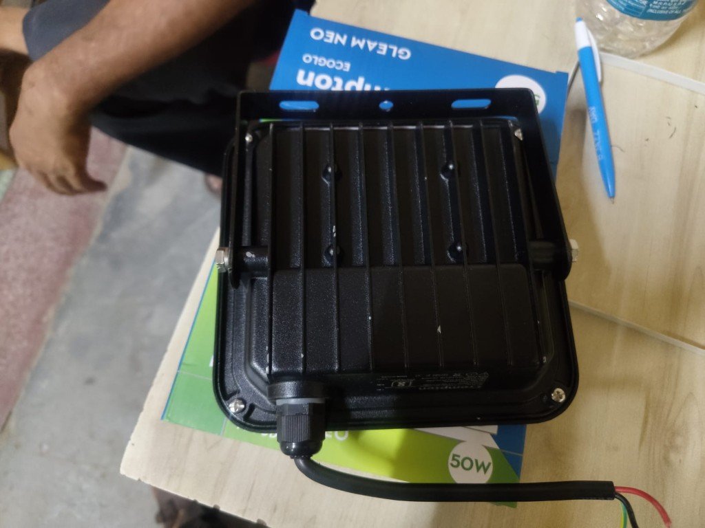 Crompton 50W flood rear bracket