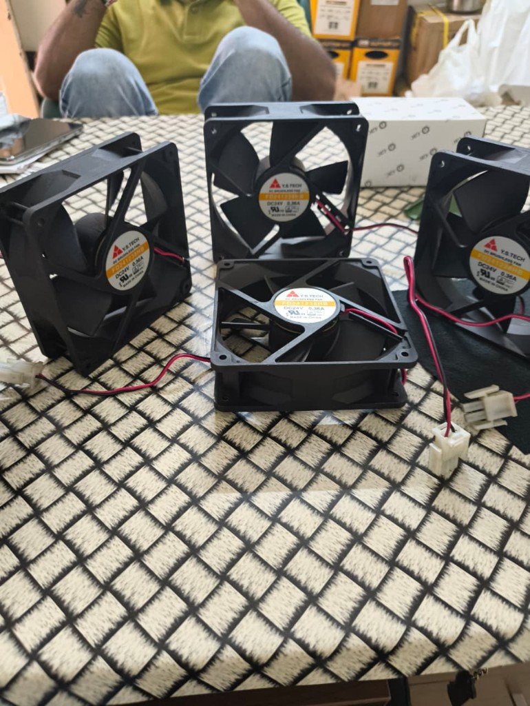 Four FD241238HB welding machine cooling fans