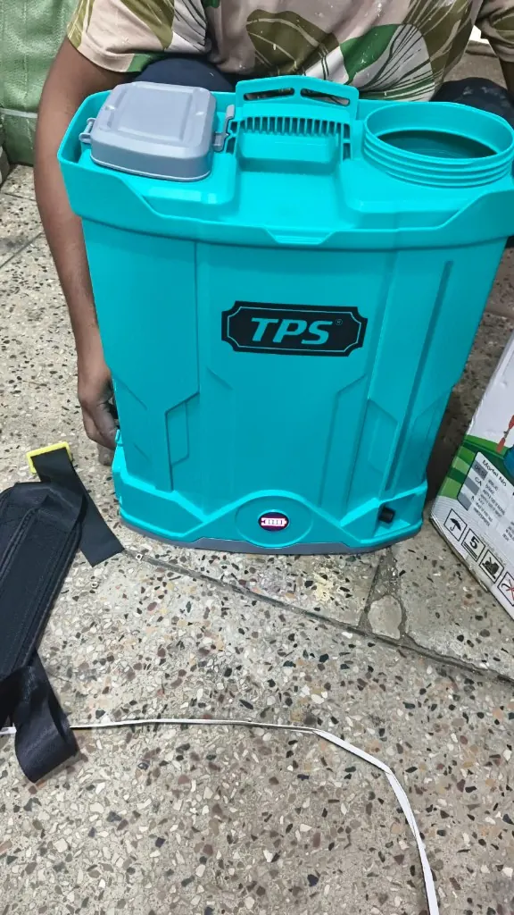 TPS backpack sprayer fill neck open on teal tank