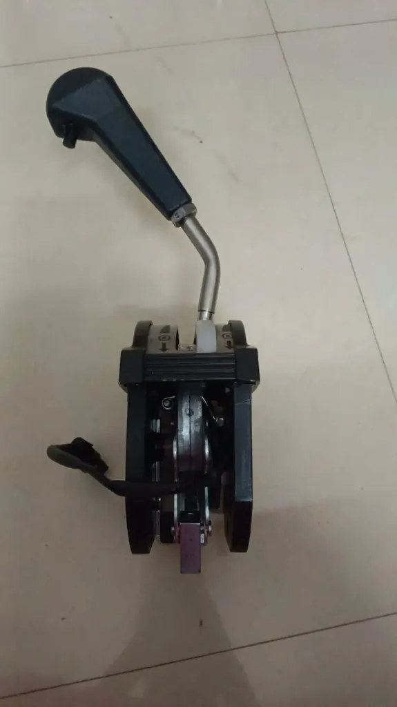 Volvo electric lever side view bent stem and FNR arrow decals