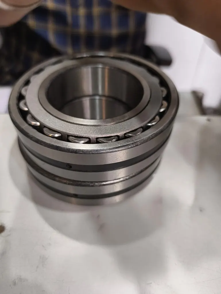 Wirtgen 9541130635 spherical roller bearing side